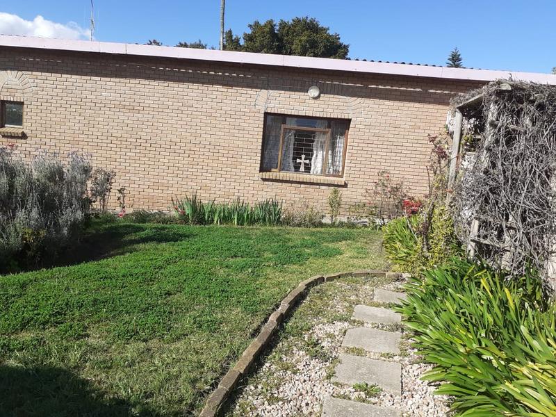 4 Bedroom Property for Sale in Albertinia Western Cape